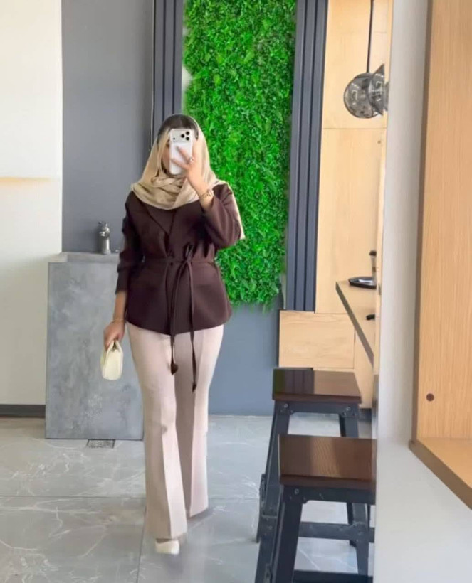 کت شلوار شیک زنانه